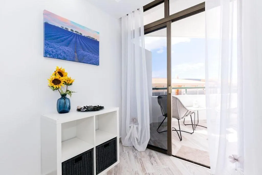 Summerland Charming Apartment Arona